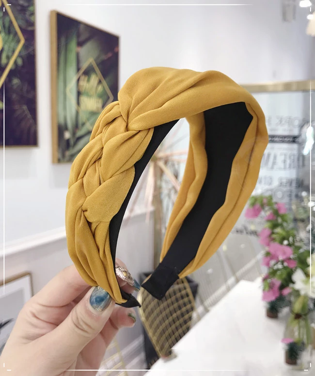 Twisted Headband (Yellow)